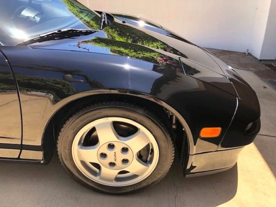 Детали экстерьера Acura NSX 1991 года  (фото 25 из 97)